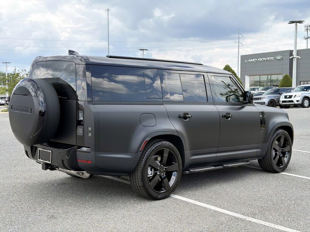 New 2026 Land Rover Defender 130 S image 5
