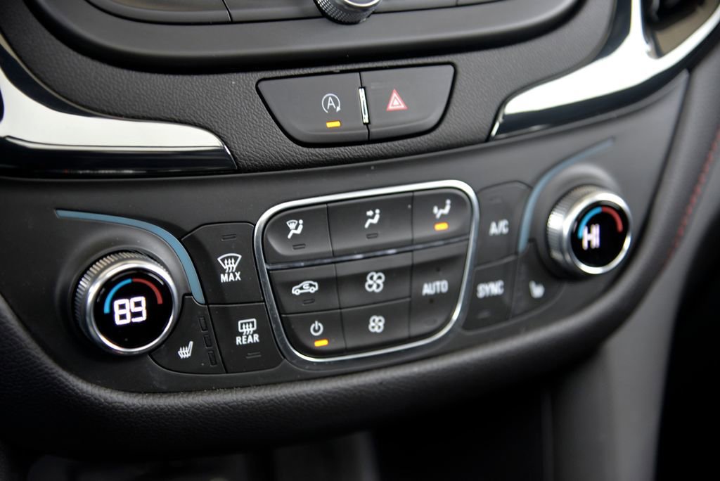 Used 2024 Chevrolet Equinox RS image 24