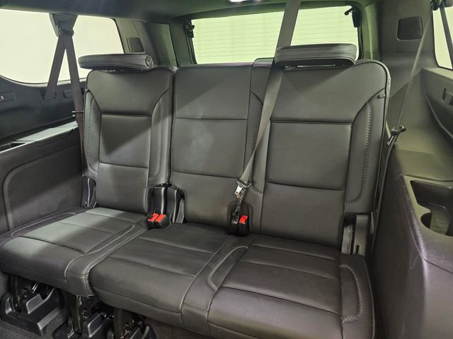 Used 2025 GMC Yukon XL Denali AWD/4WD image 4