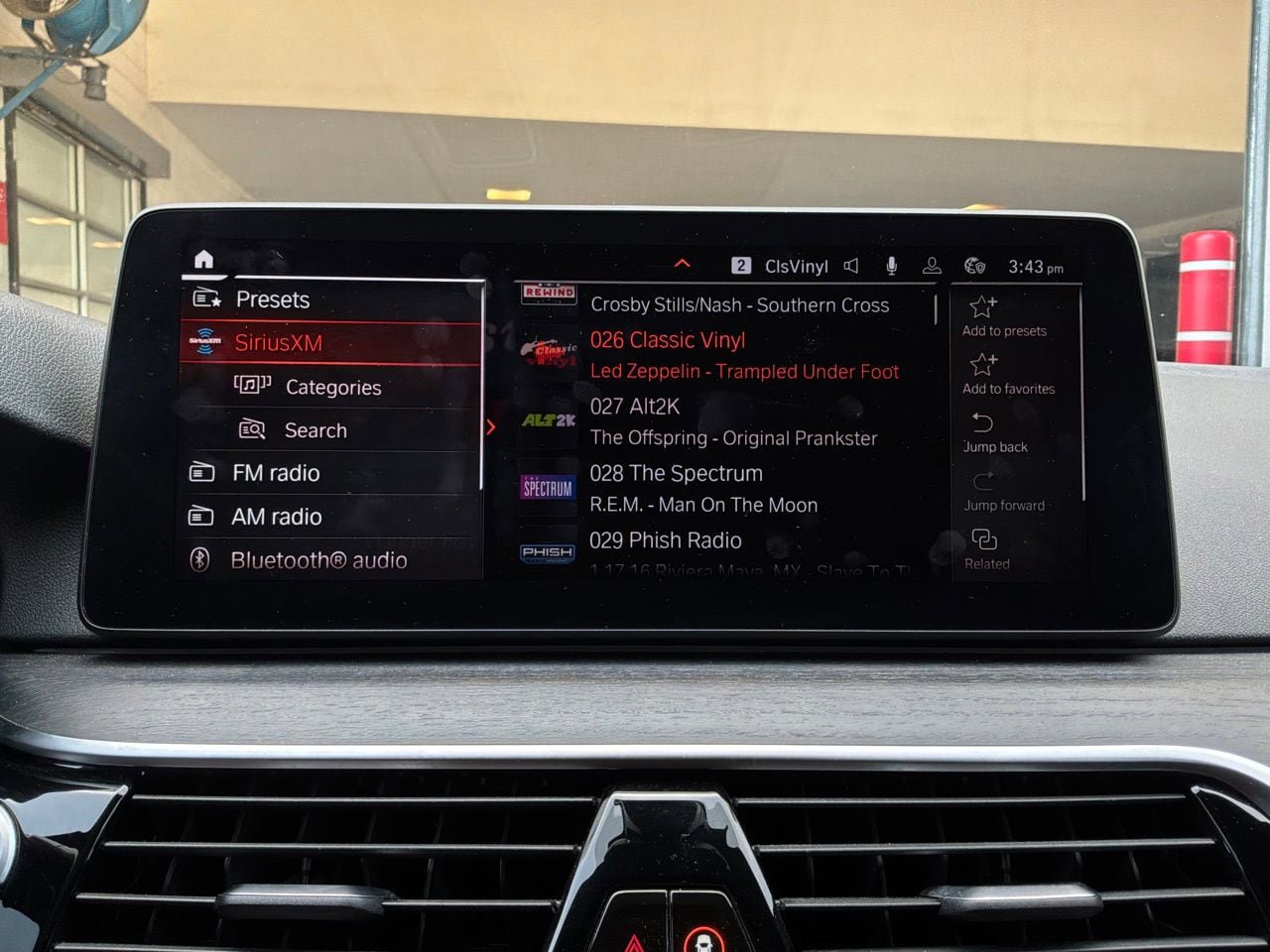Used 2021 BMW 530i w/ Premium Package RWD image 37