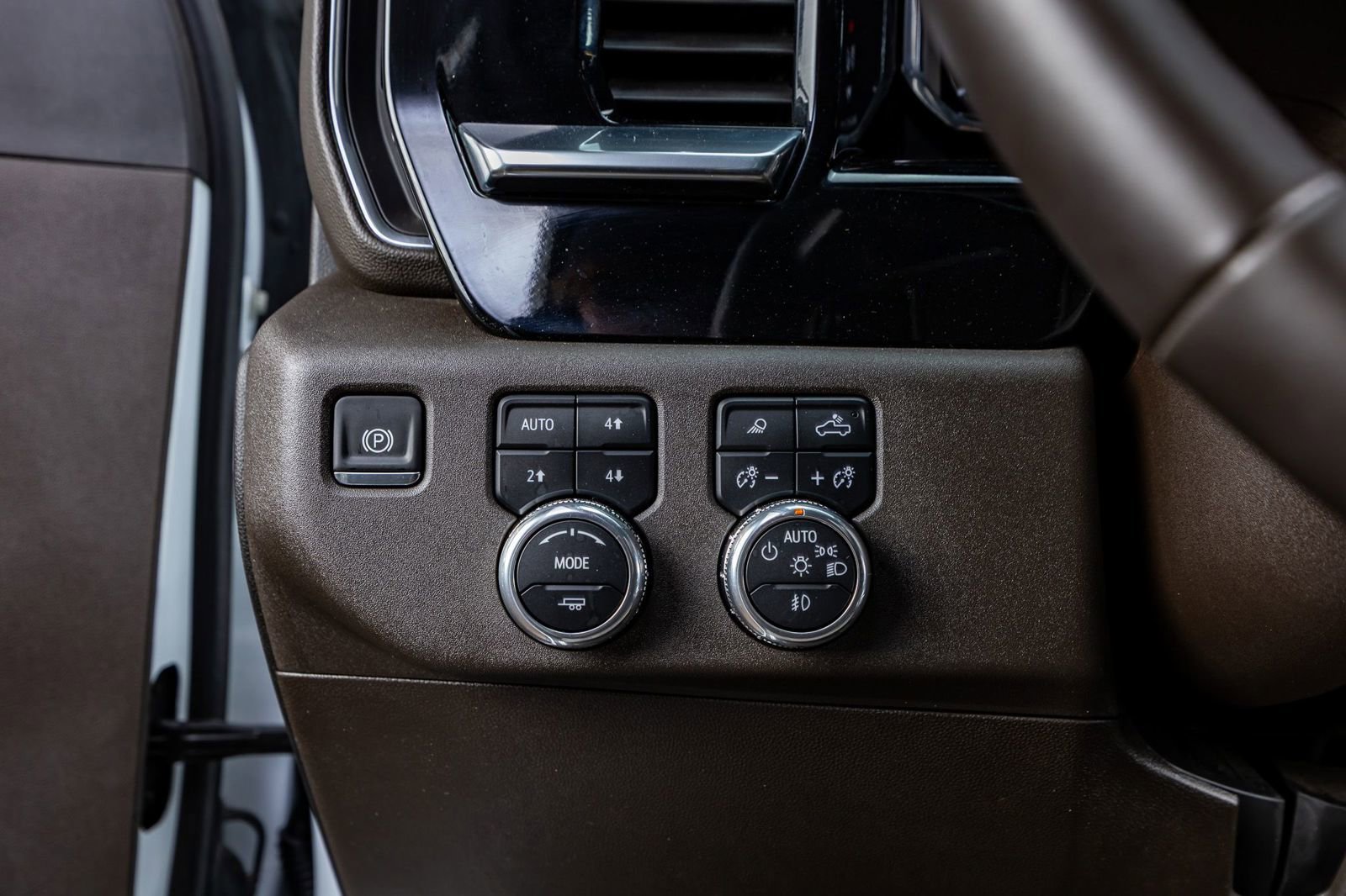 Used 2025 GMC Sierra 2500 SLT image 22