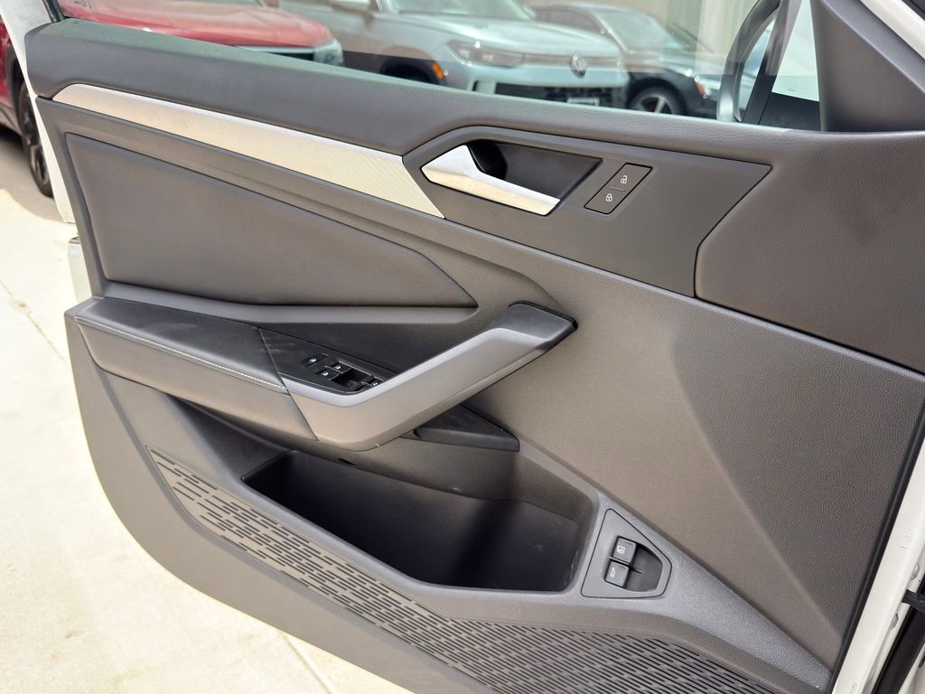 Used 2024 Volkswagen Jetta S FWD image 22