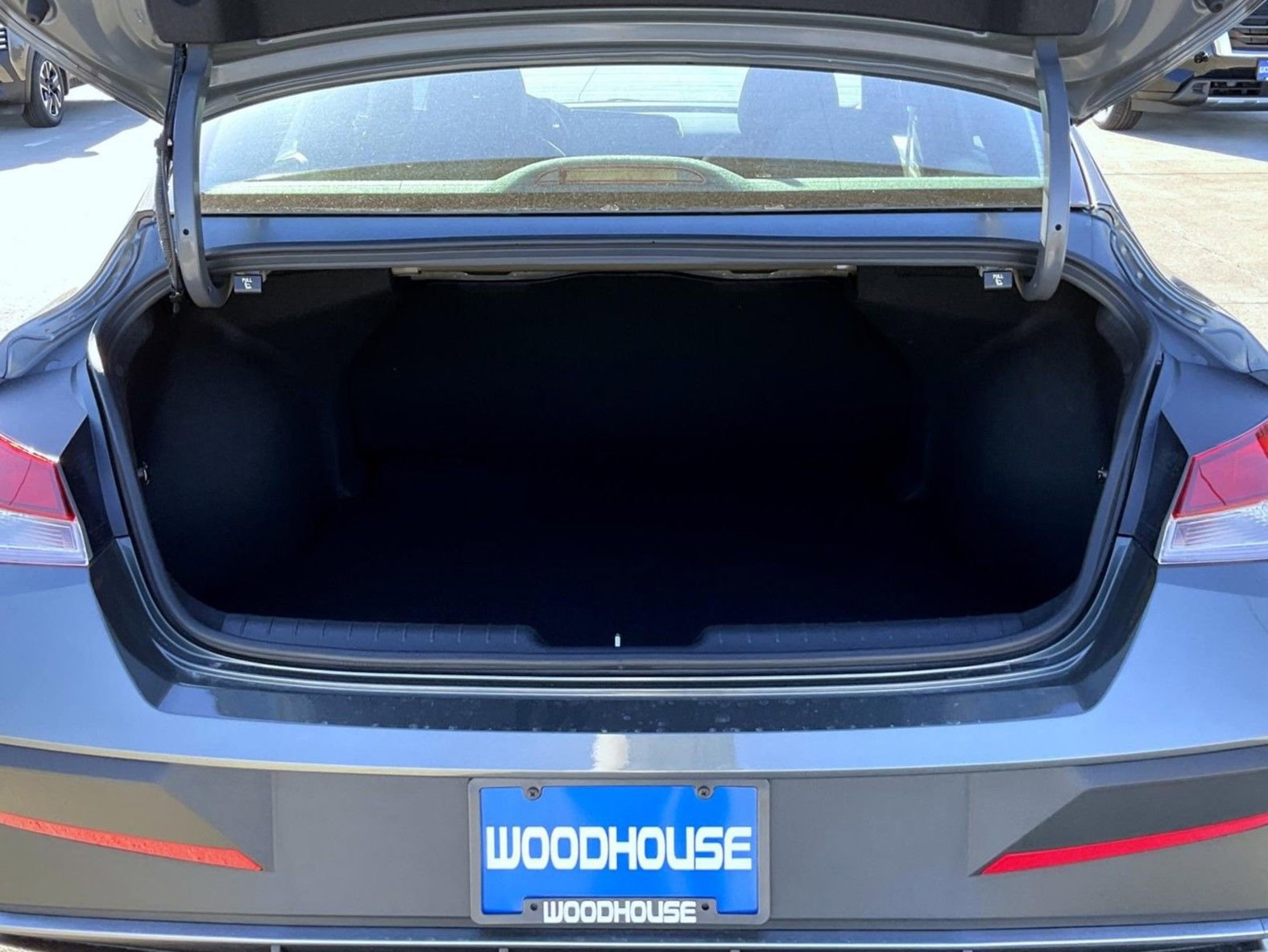 New 2026 Hyundai Elantra SE w/ Cargo Package image 9