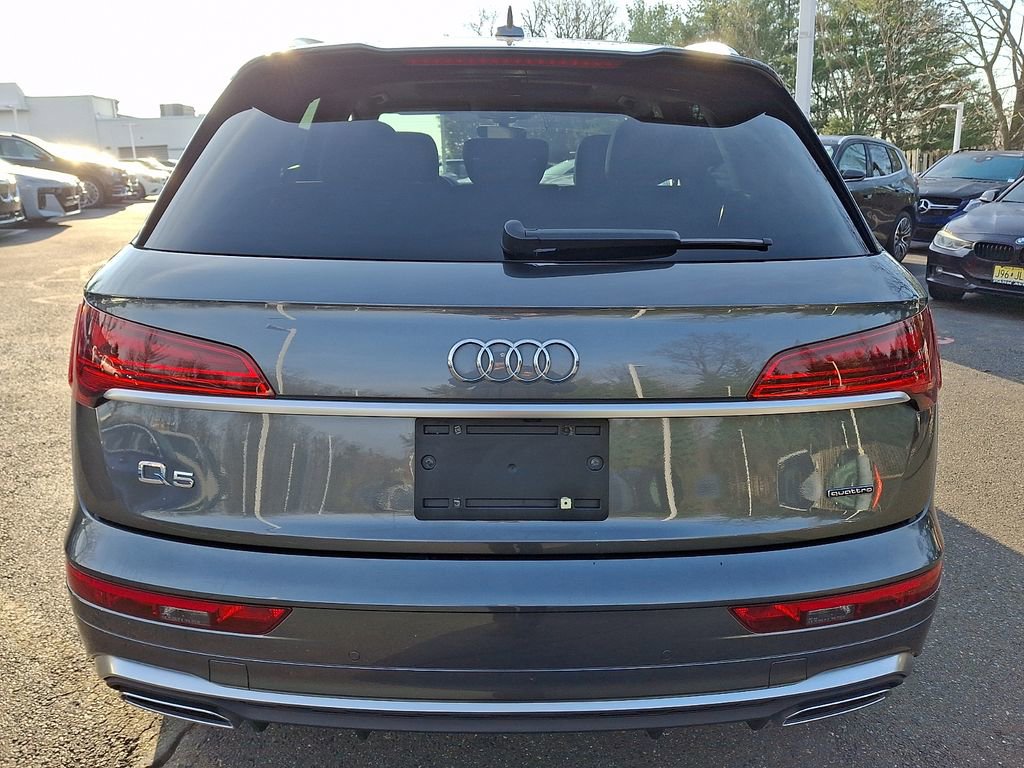 Used 2022 Audi Q5 2.0T Premium w/ Convenience Package image 6