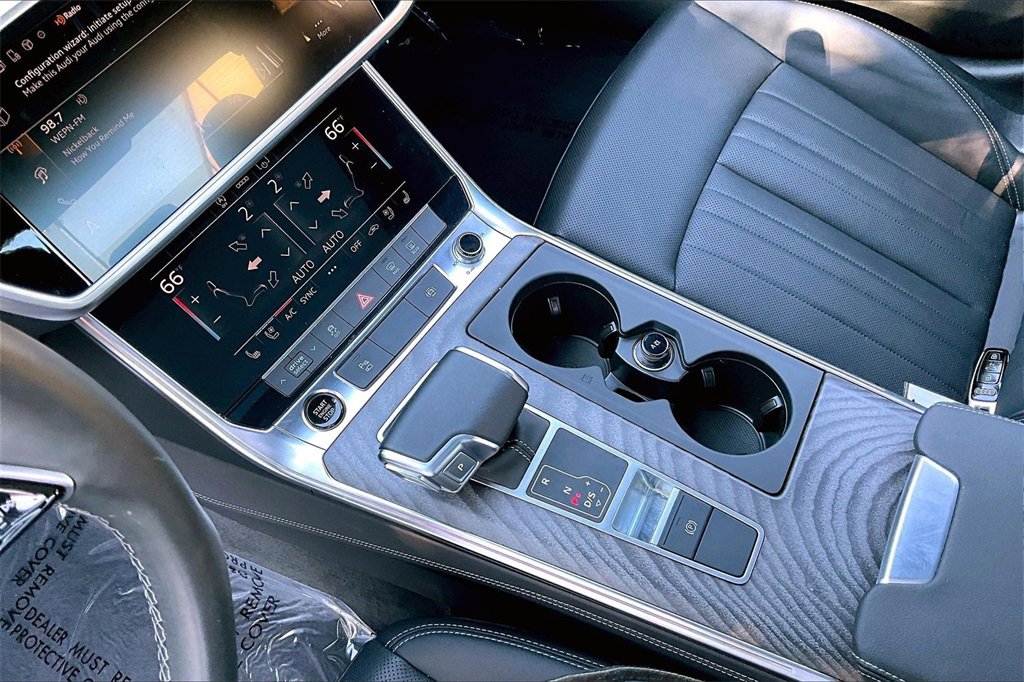 Used 2025 Audi A6 Premium Plus image 17