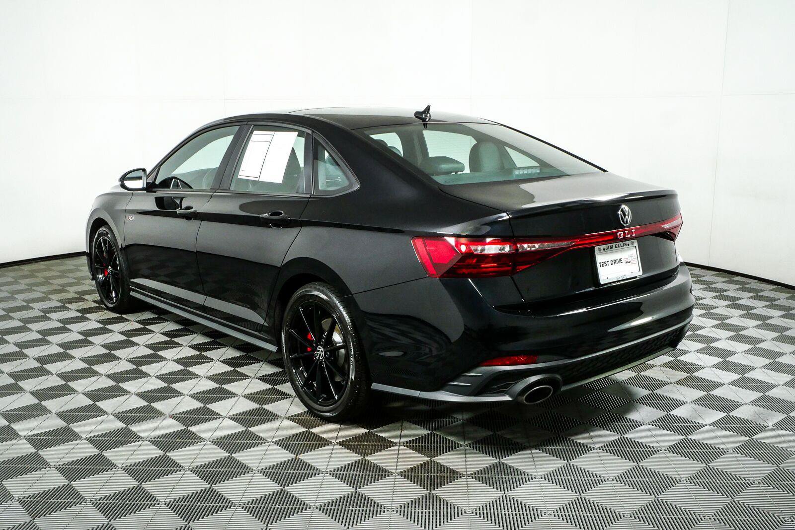 Certified 2025 Volkswagen Jetta GLI Autobahn w/ GLI Black Package FWD image 28
