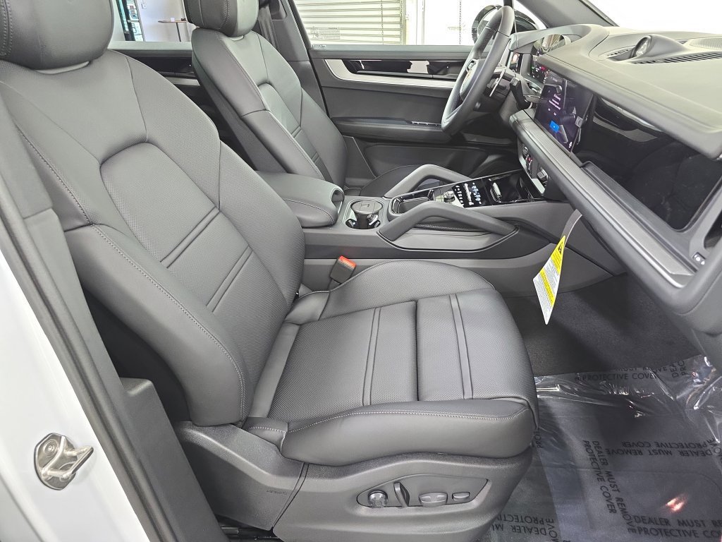 Certified 2026 Porsche Cayenne S AWD/4WD image 27