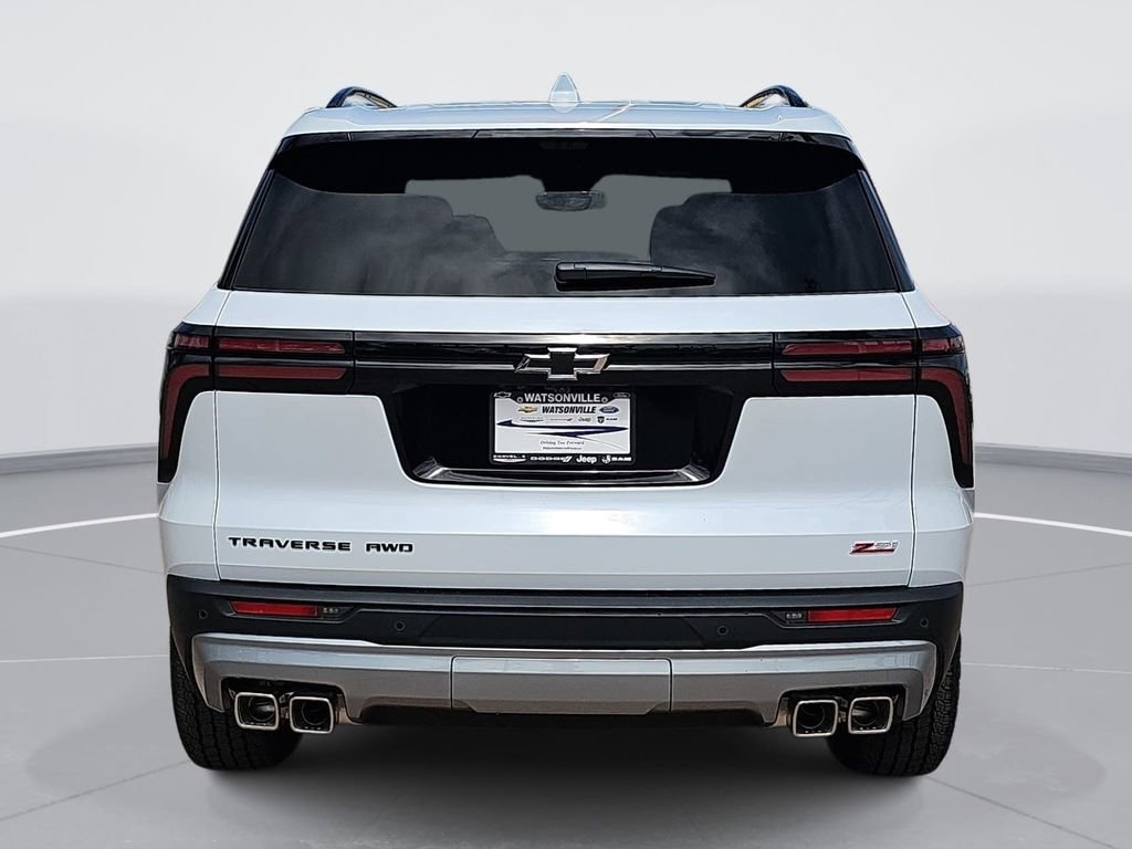 New 2026 Chevrolet Traverse Z71 w/ Enhanced Driving Package AWD/4WD image 4