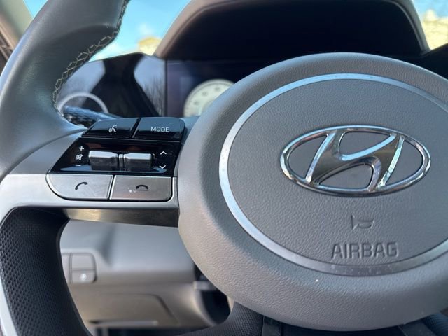 Used 2023 Hyundai Elantra SEL w/ Convenience Package image 38