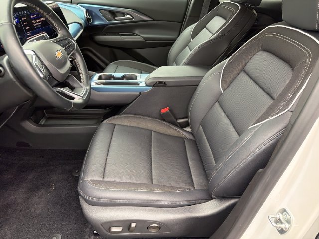 Certified 2024 Chevrolet Equinox EV LT FWD image 5