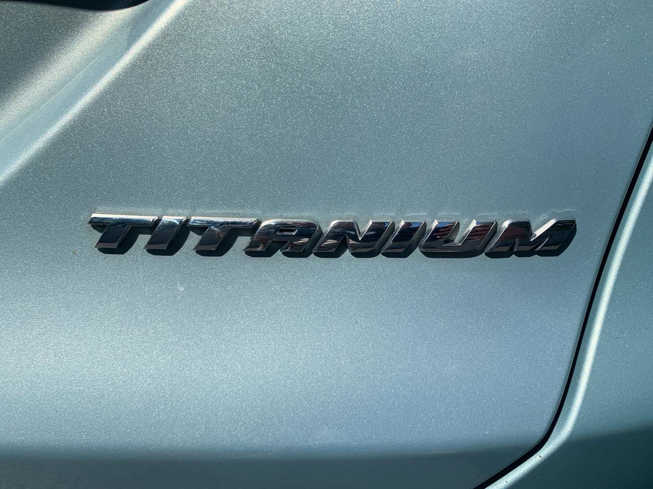 Used 2014 Ford Fusion Energi Titanium FWD image 28