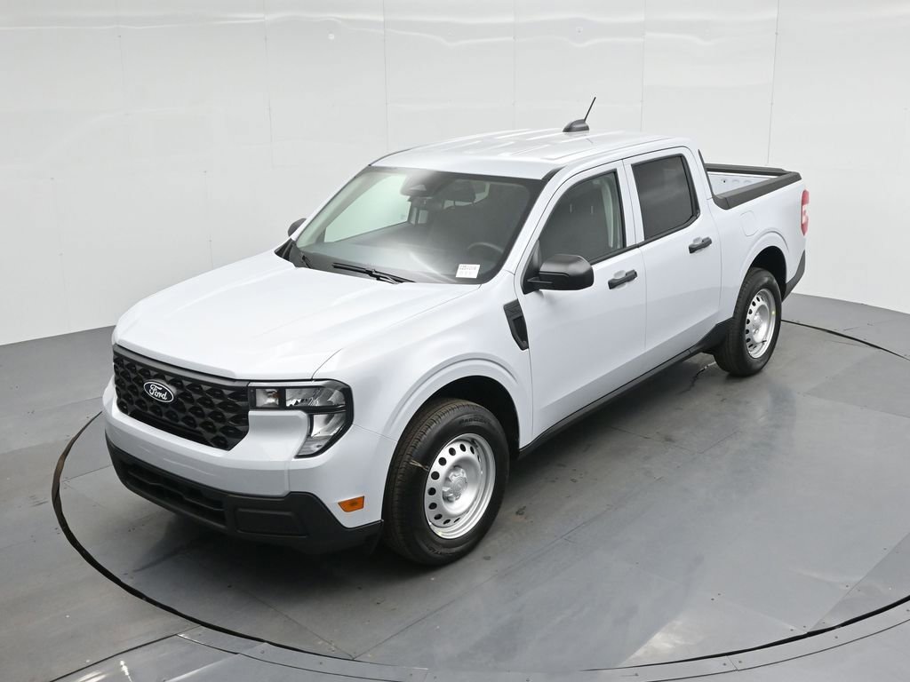 New 2025 Ford Maverick XL image 32