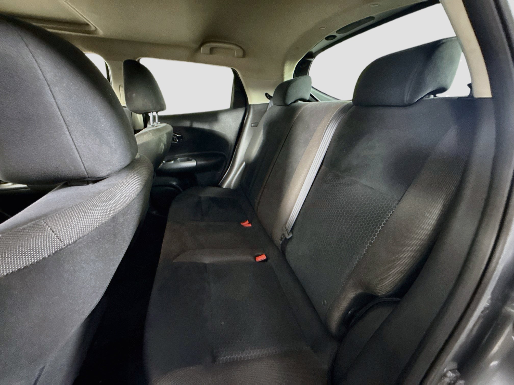 Used 2017 Nissan Juke SV FWD image 25