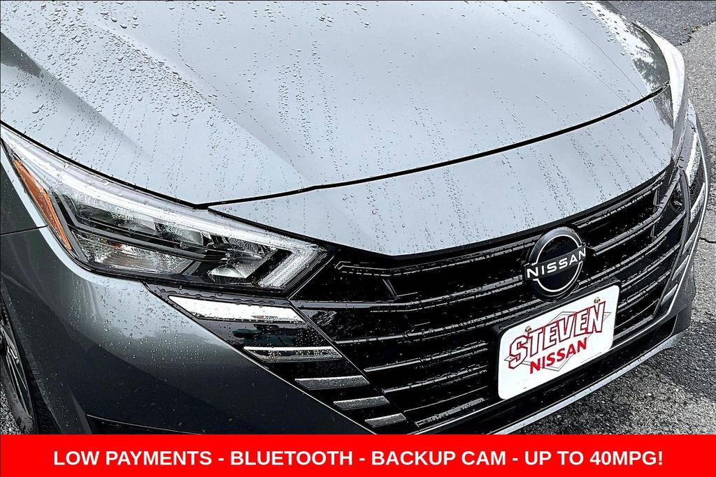 New 2025 Nissan Versa SV w/ Trunk Package FWD image 32