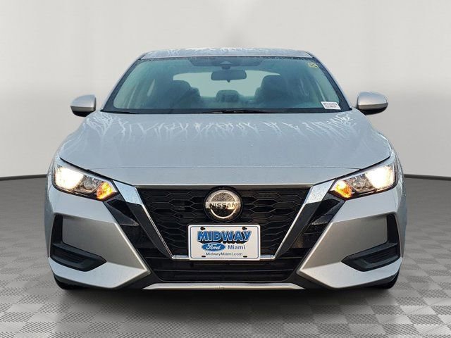 Used 2023 Nissan Sentra SV image 2
