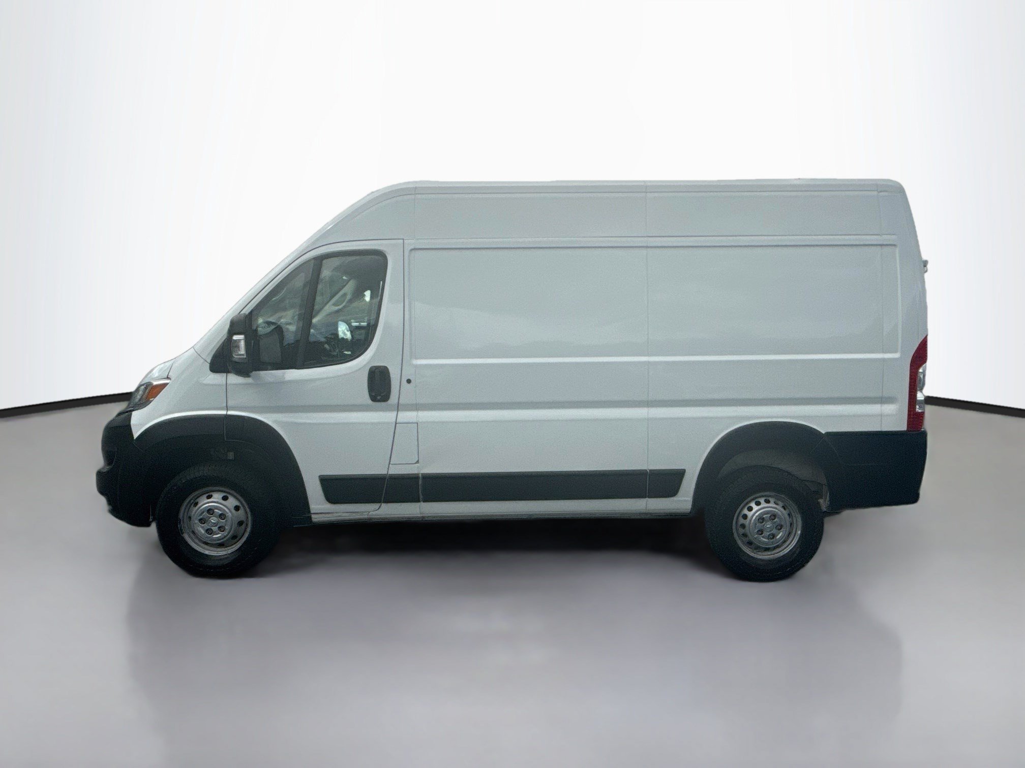 Used 2025 RAM ProMaster 2500 w/ Convenience Group FWD image 6