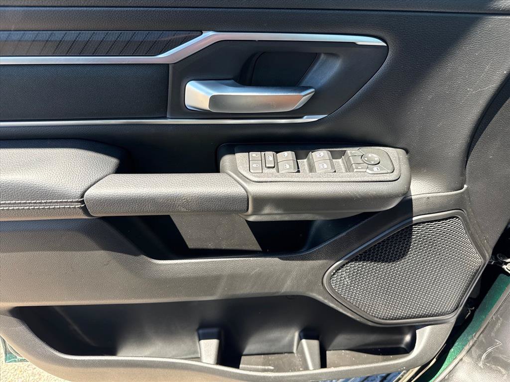 New 2026 RAM 1500 Big Horn AWD/4WD image 15