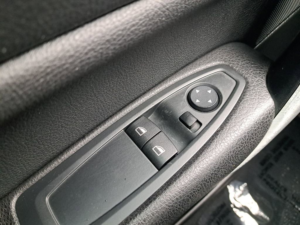 Used 2017 BMW 230i Coupe image 25