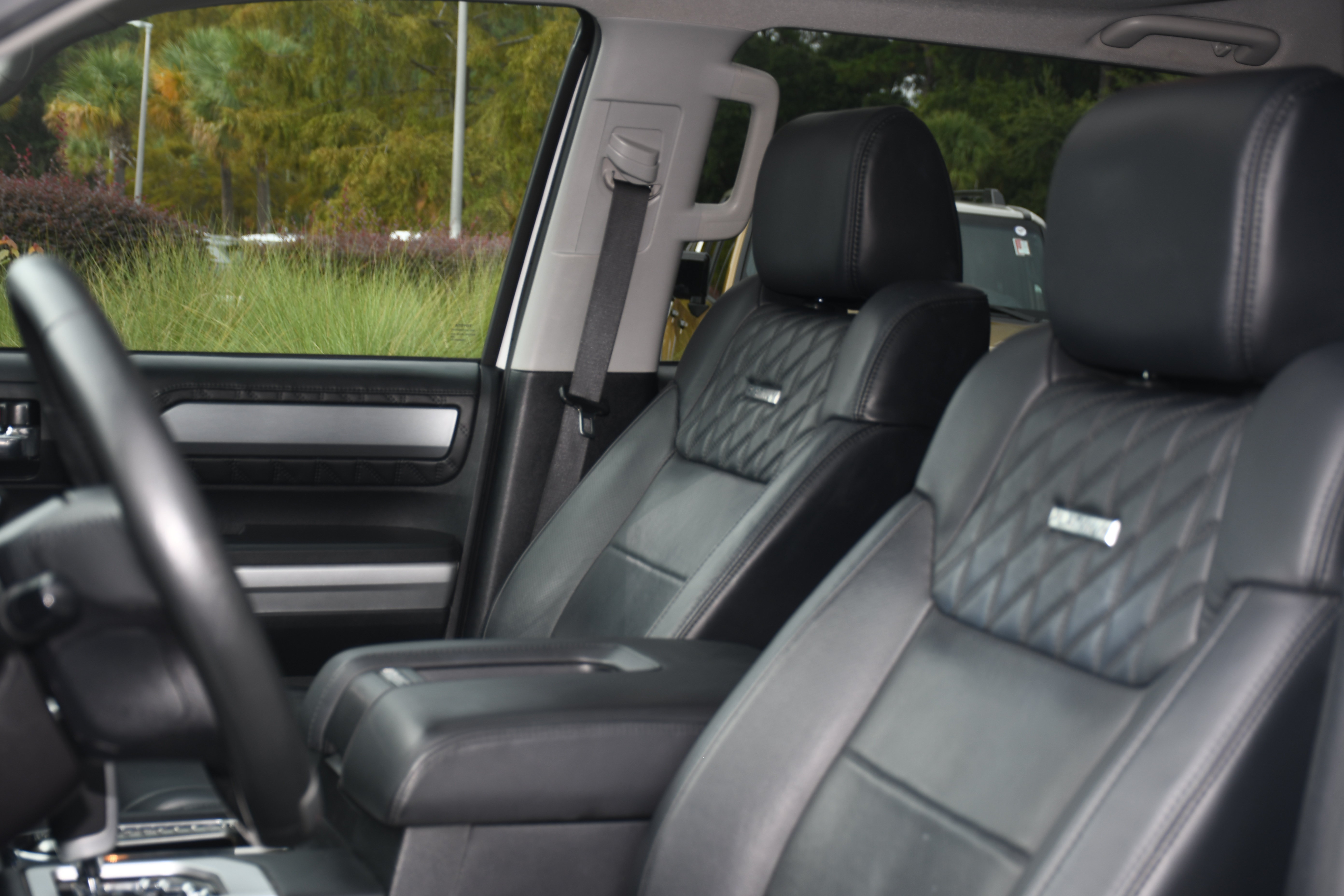 Used 2017 Toyota Tundra Platinum AWD/4WD image 13