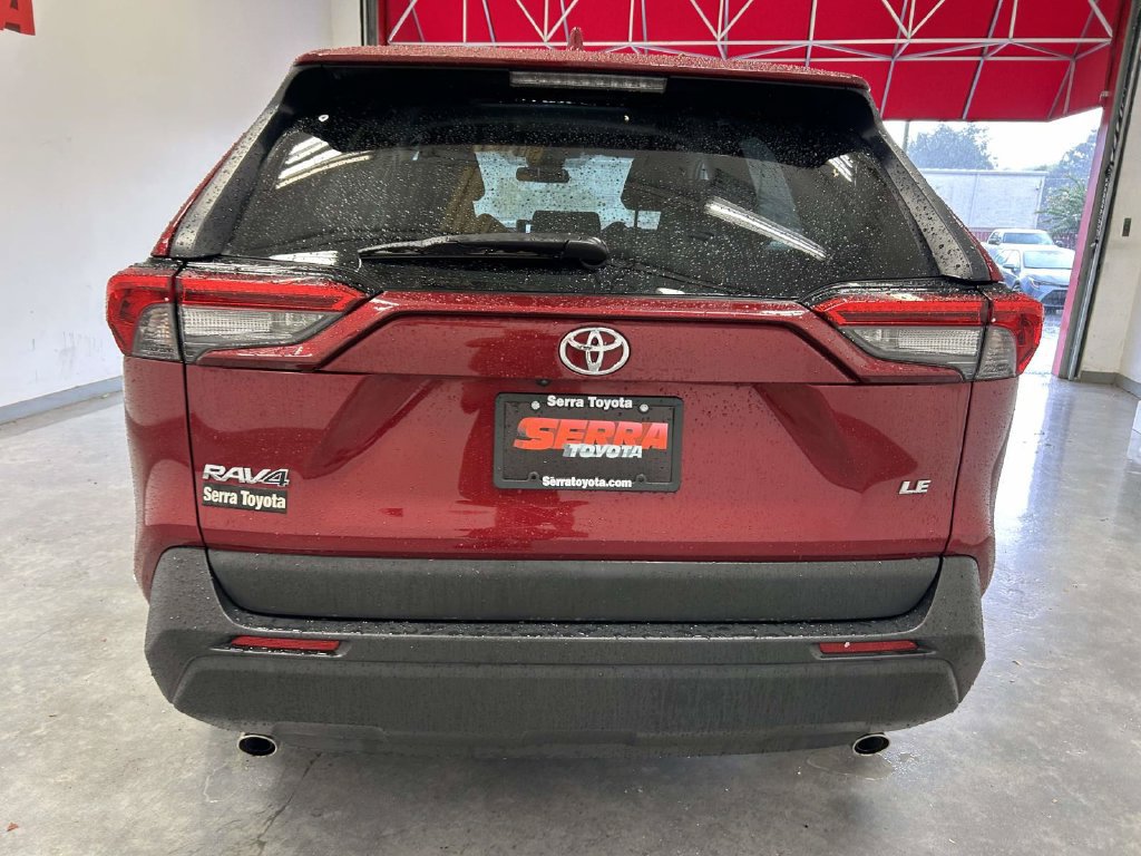 Certified 2024 Toyota RAV4 LE FWD image 4