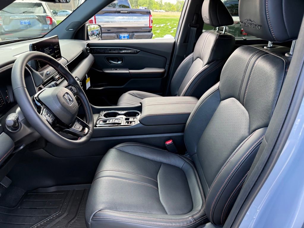 Used 2026 Honda Passport TrailSport Elite image 14