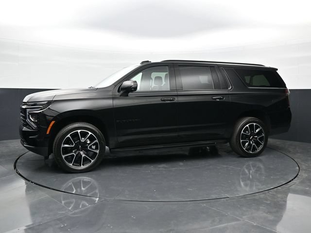 Used 2025 Chevrolet Suburban RST w/ Comfort Package AWD/4WD image 6