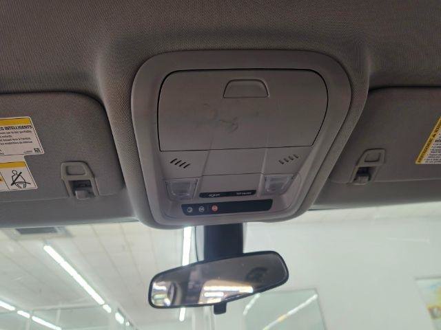 Used 2019 Chevrolet Equinox LT FWD image 31