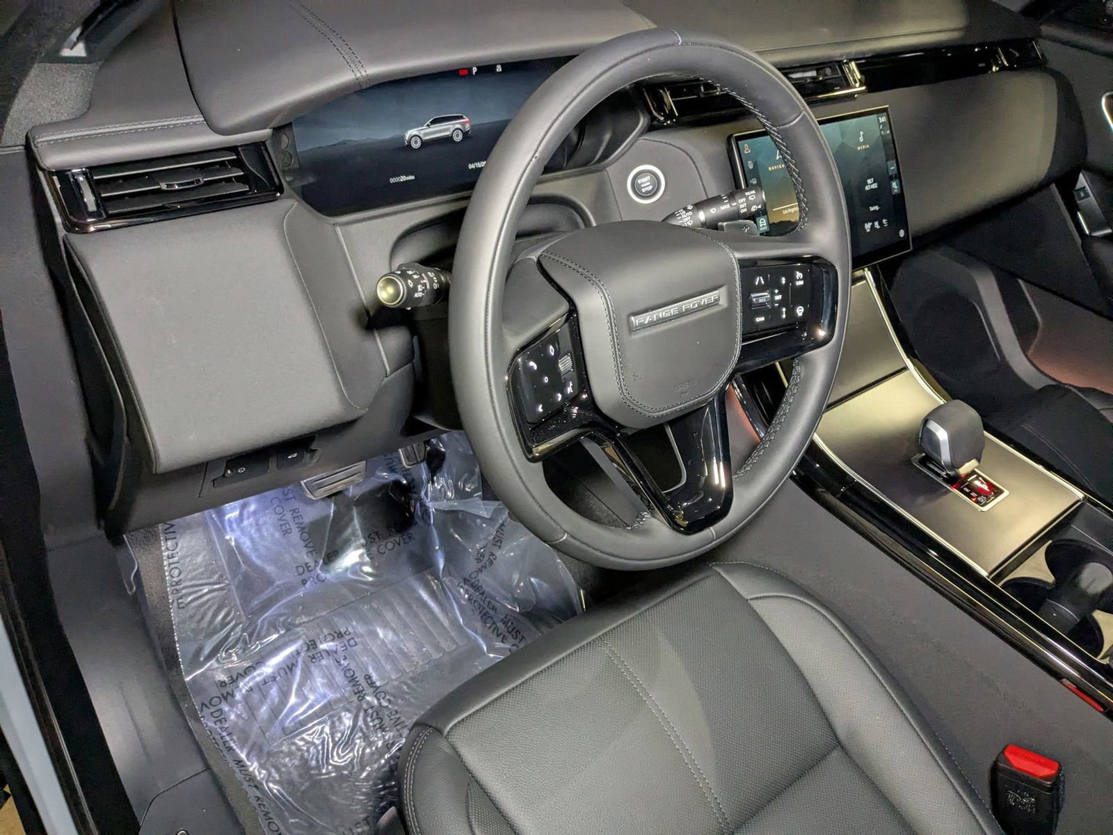 New 2026 Land Rover Range Rover Velar Dynamic SE image 3