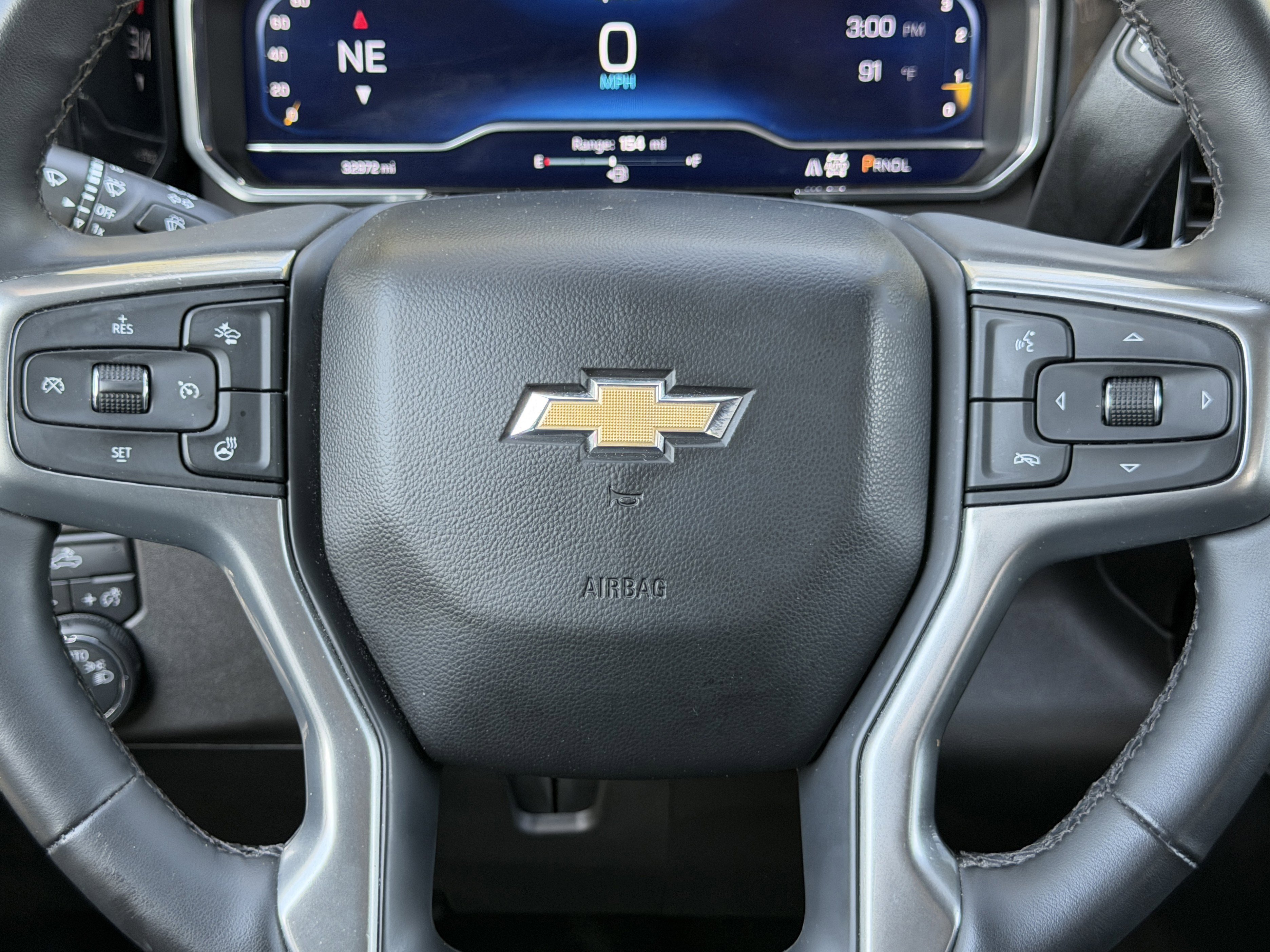 Used 2023 Chevrolet Silverado 1500 LT AWD/4WD image 17