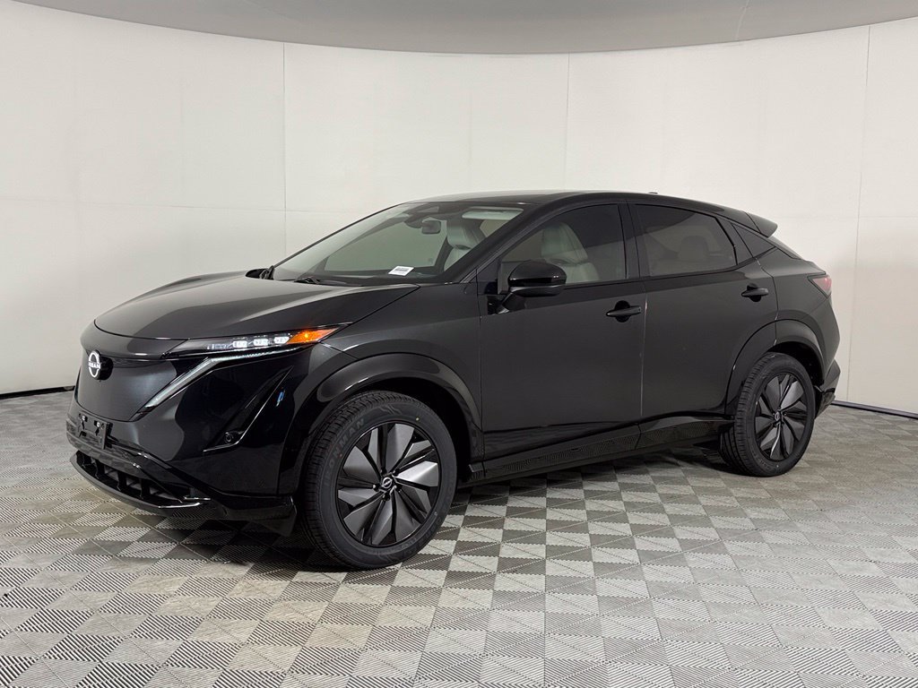 Used 2024 Nissan Ariya AWD image 9