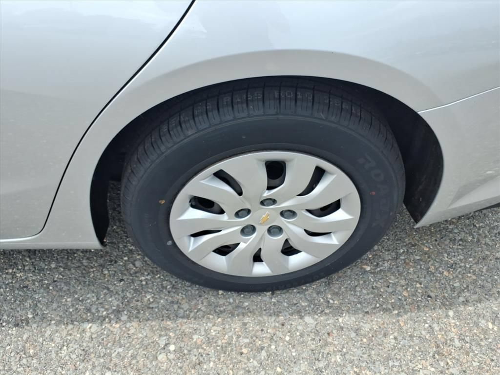 Used 2019 Chevrolet Malibu L FWD image 8