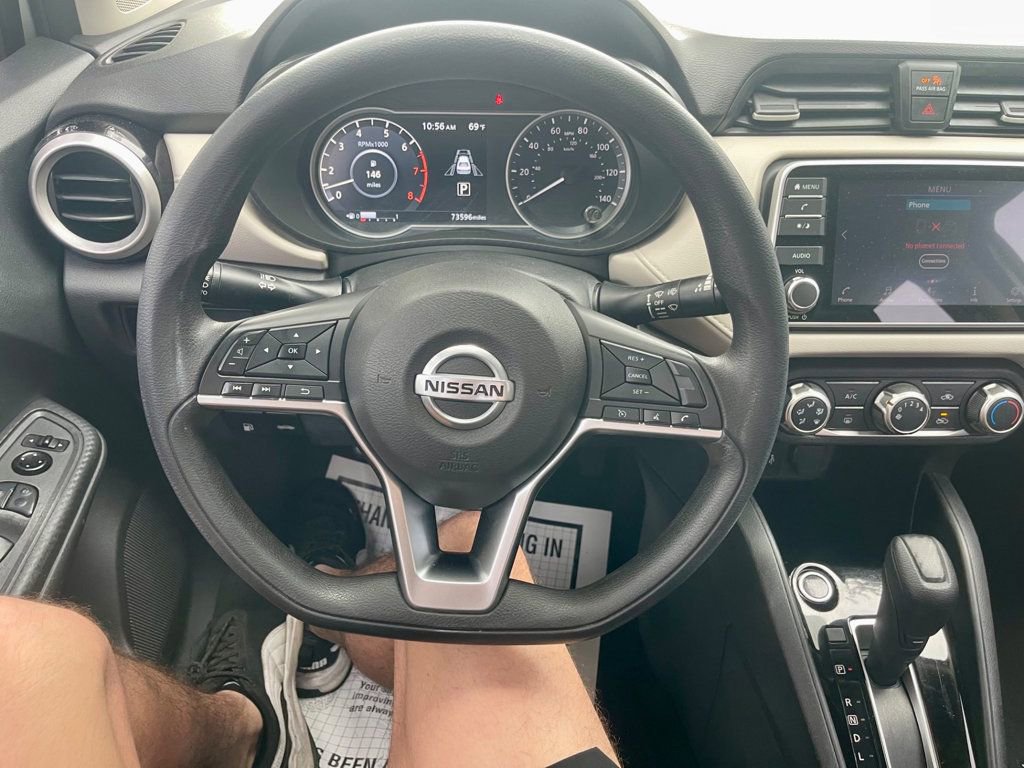 Used 2022 Nissan Versa SV w/ Electronics Package image 12