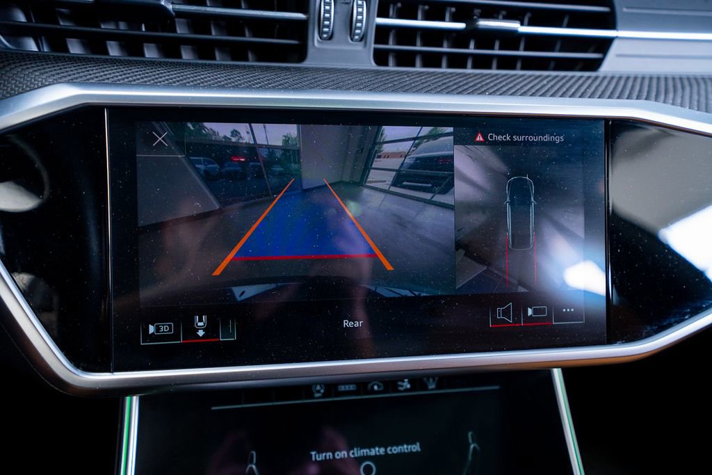 Used 2022 Audi RS 7 Sportback AWD/4WD image 38