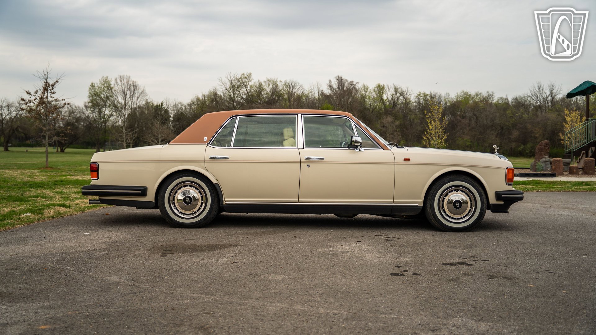 Used 1993 Rolls-Royce Silver Spur II image 18
