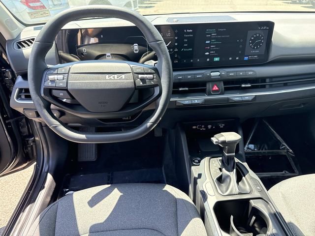 Used 2025 Kia K4 EX FWD image 17