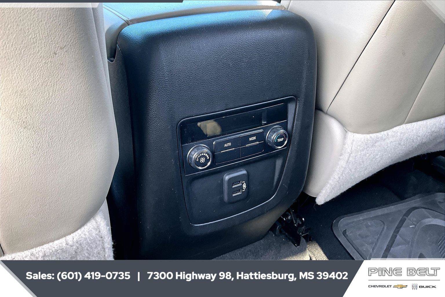 Used 2019 Buick Enclave Essence FWD image 24