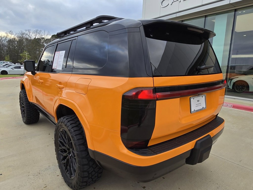 Used 2025 Lexus GX 550 w/ Accessory Package (Z1) image 3