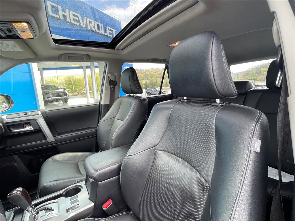 Used 2023 Toyota 4Runner Limited image 22