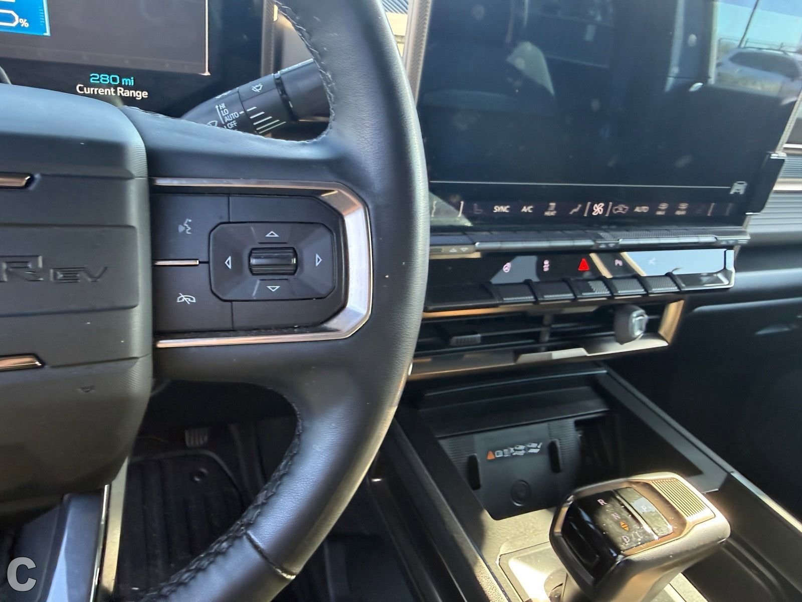 Used 2024 GMC Hummer EV 3X AWD/4WD image 19