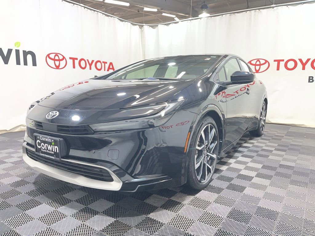 Used 2024 Toyota Prius Prime image 3