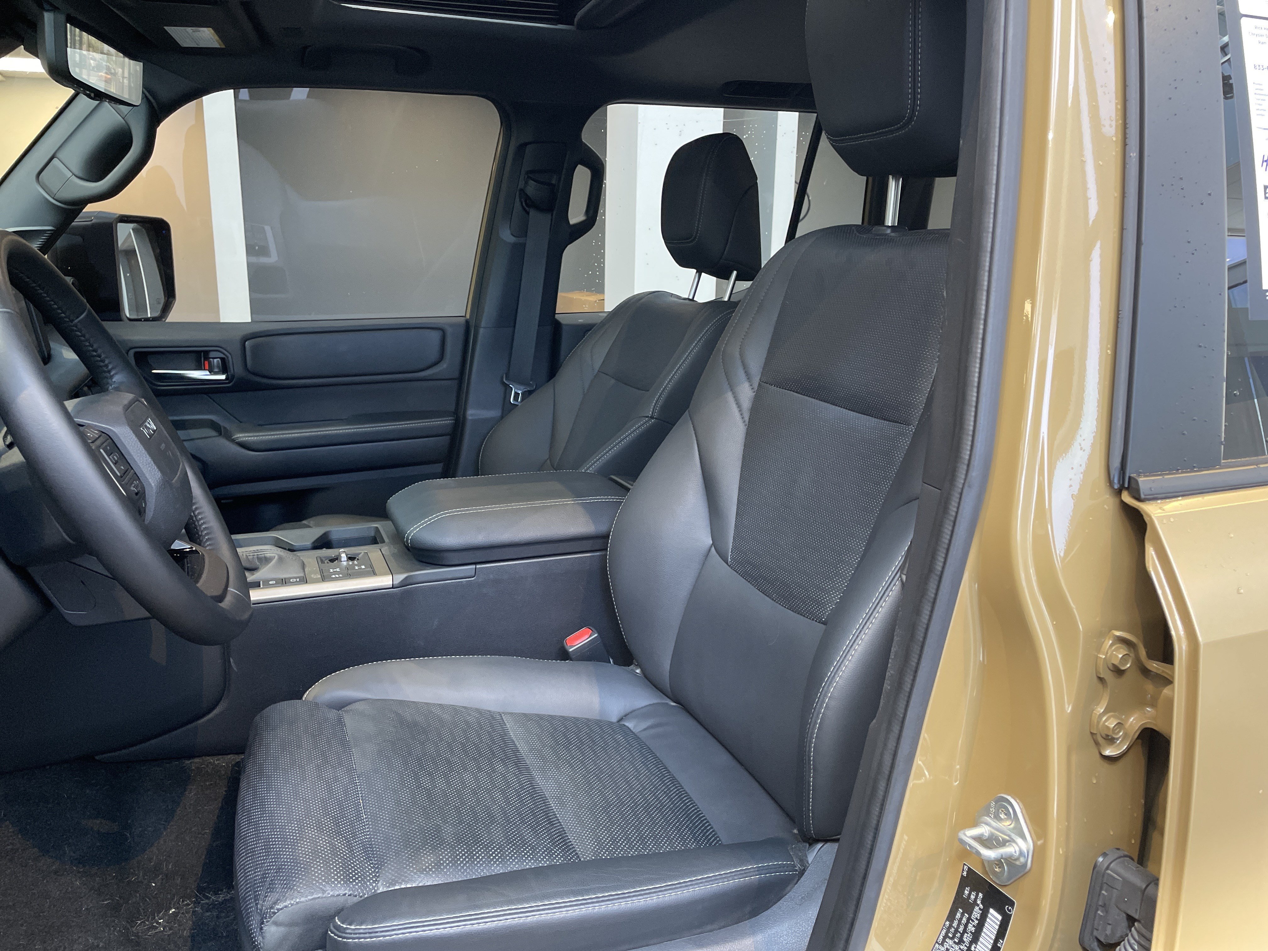 Used 2025 Toyota Land Cruiser w/ Premium Package AWD/4WD image 19