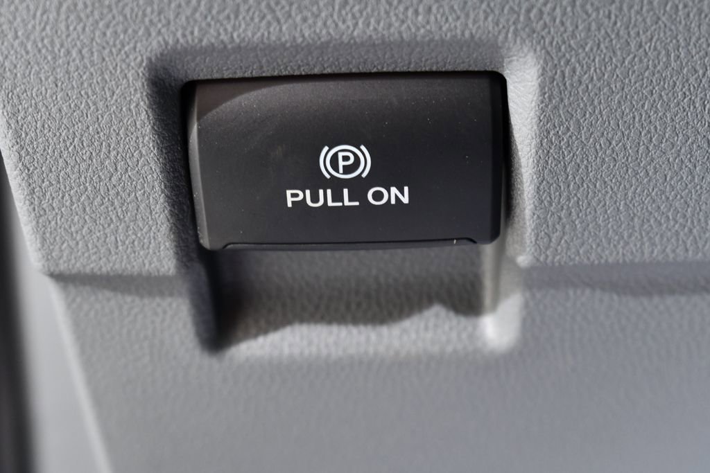 New 2025 Ford F550 4x4 Regular Cab Super Duty image 23