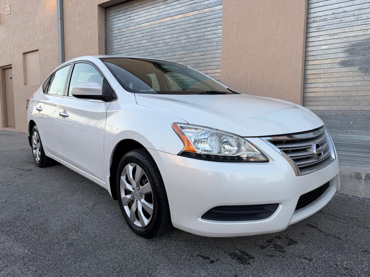 Used 2015 Nissan Sentra SV image 2
