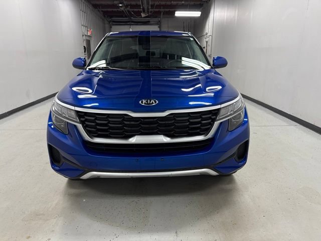 Used 2021 Kia Seltos LX AWD/4WD image 2