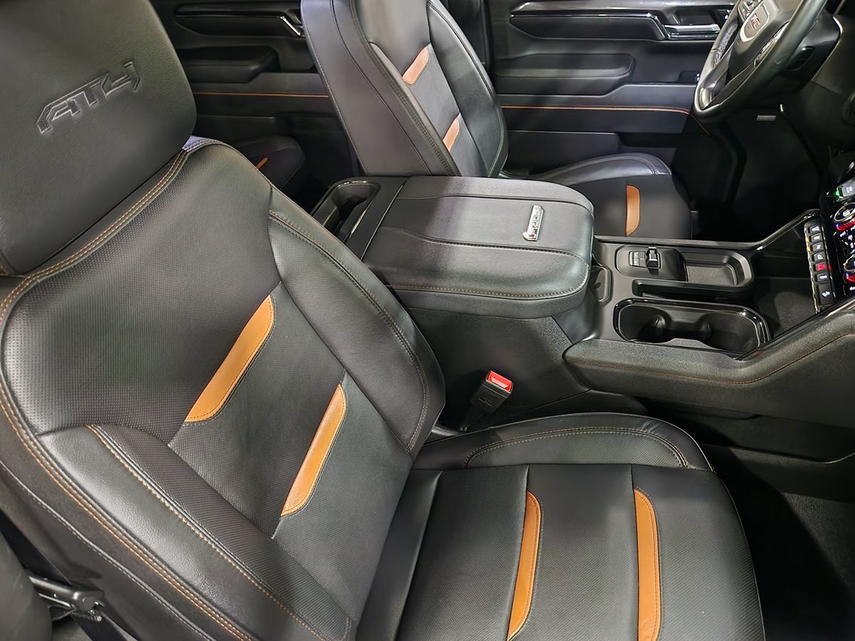 Used 2024 GMC Sierra 2500 AT4 w/ AT4 Premium Plus Package AWD/4WD image 34