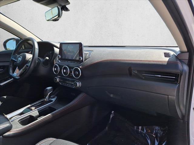 Used 2022 Nissan Sentra SR w/ Lighting Package FWD image 20