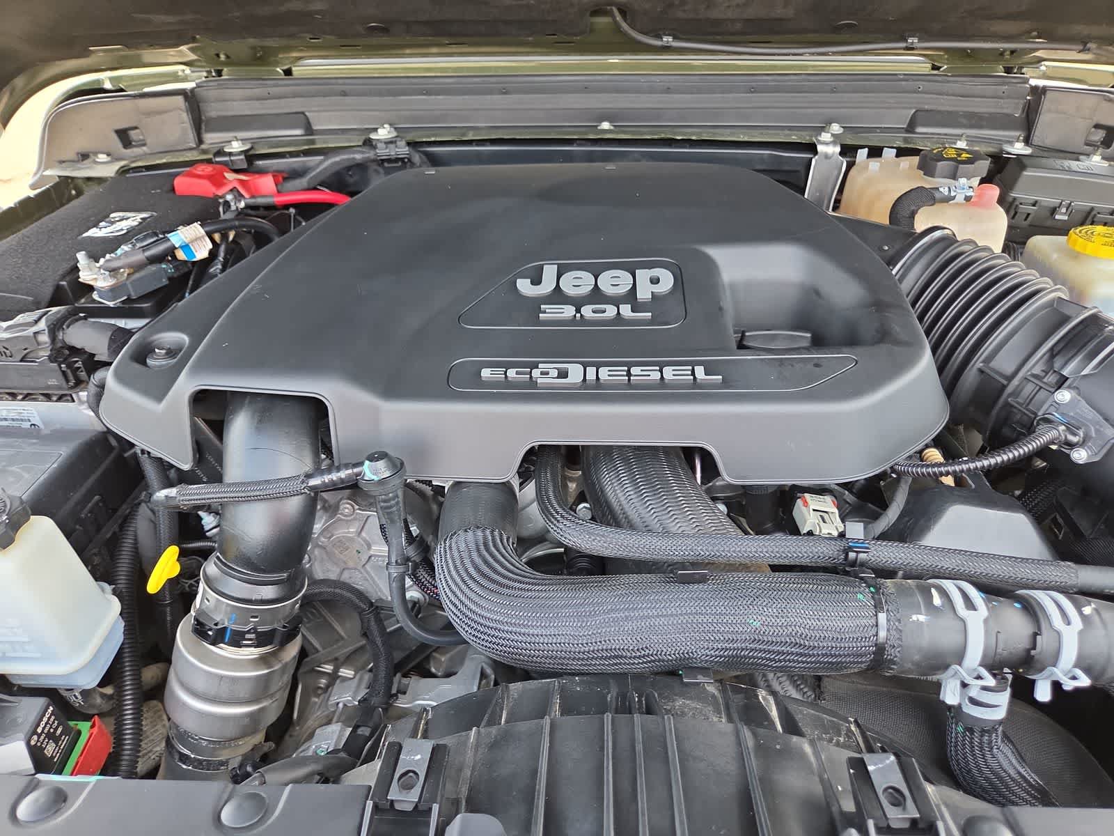Used 2021 Jeep Wrangler Unlimited Rubicon AWD/4WD image 17
