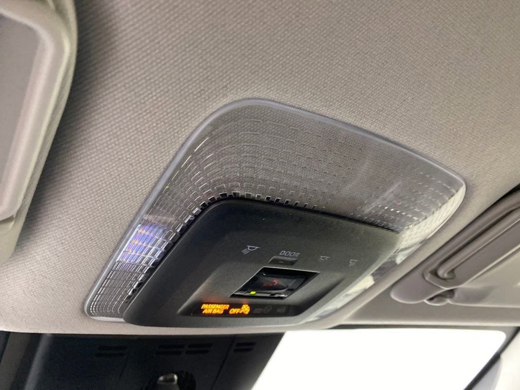 New 2026 Toyota Prius Plug-In Hybrid image 21