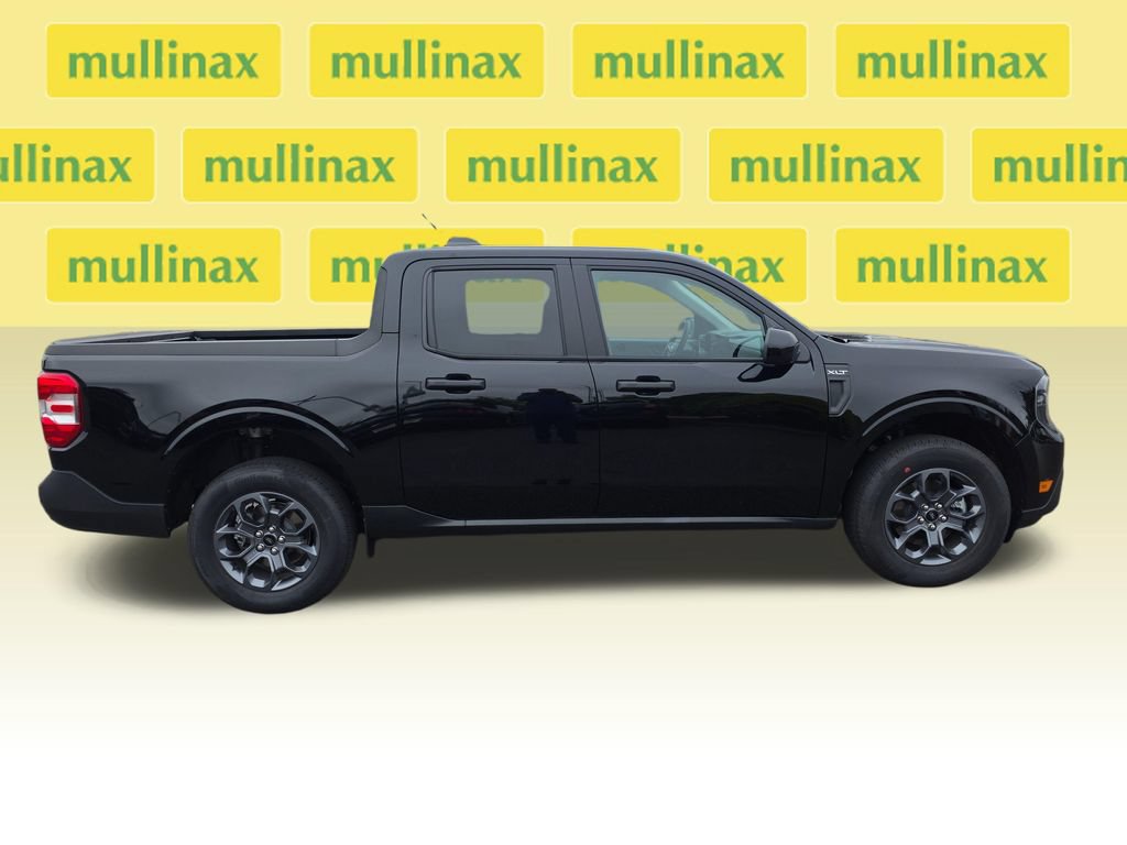 Used 2026 Ford Maverick XLT w/ XLT Luxury Package AWD/4WD image 2