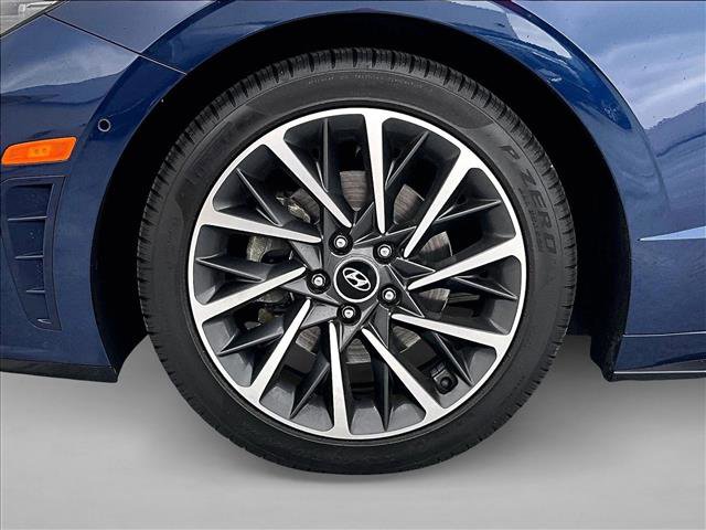 Used 2020 Hyundai Sonata Limited image 10